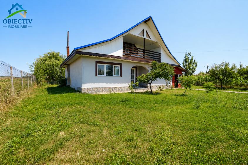 CASĂ cu teren 1300 mp SLOBOZIA langa orasul ROZNOV - 2