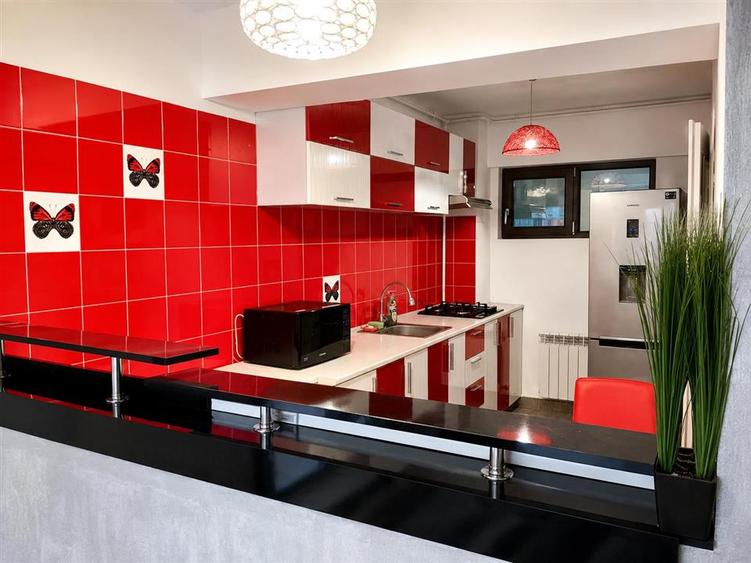 Apartament cu 2 camere decomandat, mobilat în Timpuri Noi