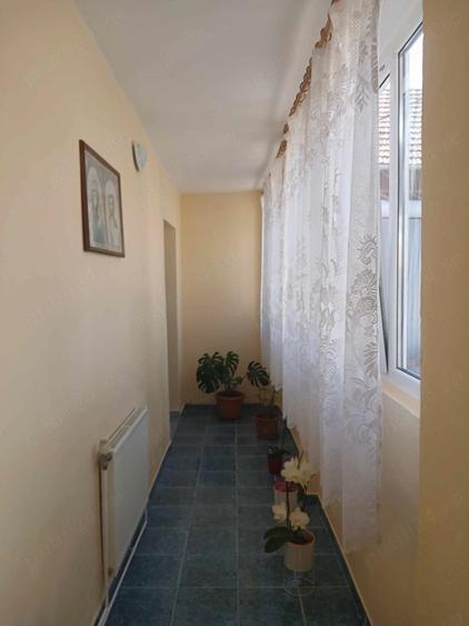 Casă cu 5 camere cu Teren 2019 Mp în Bulgăruș