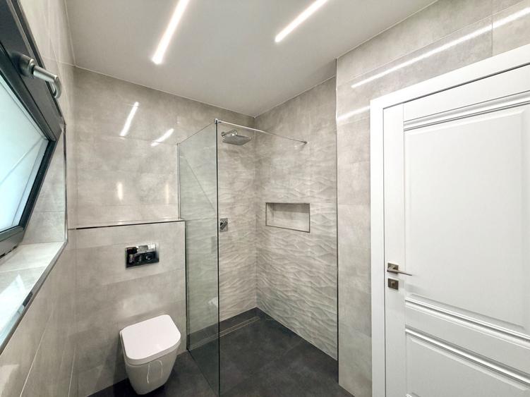 Apartament cu 3 camere decomandat în Albert