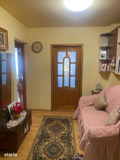 Apartament 3 camere zona la ceas - 15