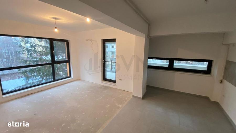 Apartament cu 2 camere decomandat în Crângași