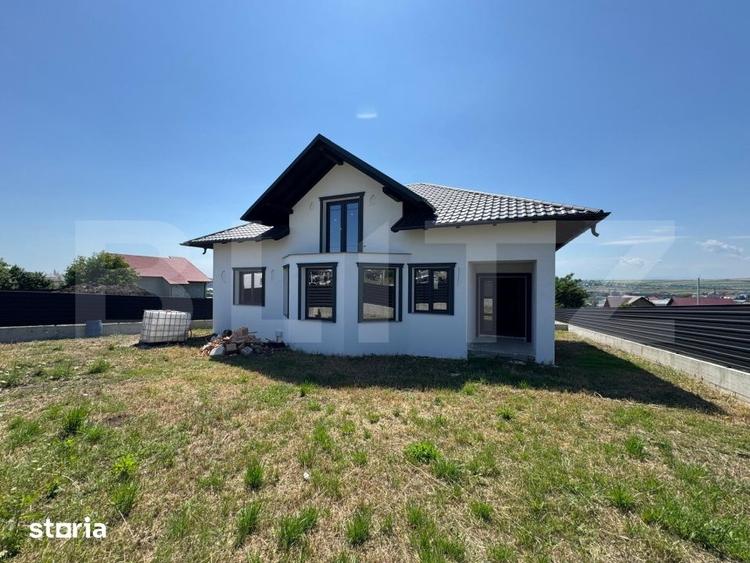 Casă cu 3 camere cu Teren 500 Mp în Șcheia