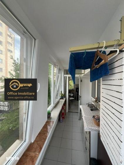 Apartament cu 4 camere decomandat în Republicii