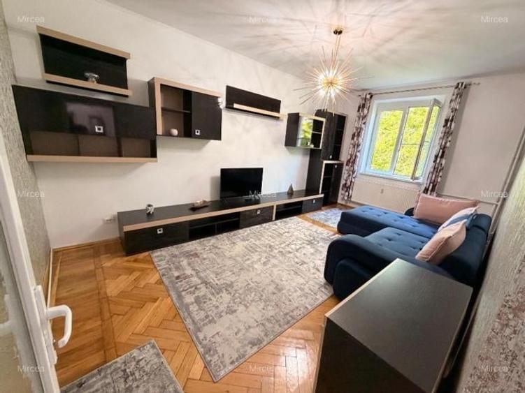 Apartament cu 2 camere decomandat, mobilat în Bucureștii Noi