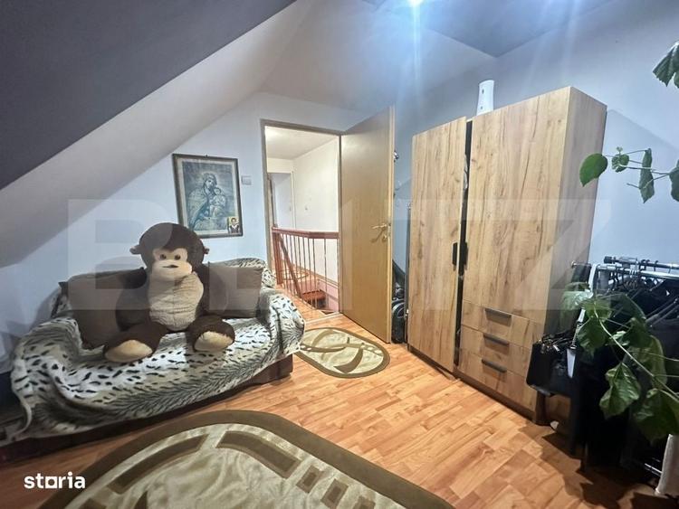Apartament cu 3 camere în Cetate