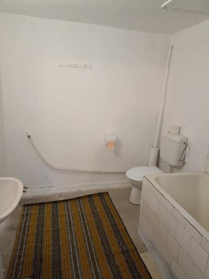 Casă cu 2 camere cu Teren 625 Mp în Central