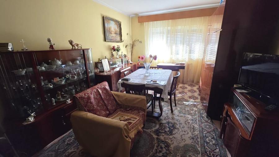 Apartament cu 2 camere în Cetate