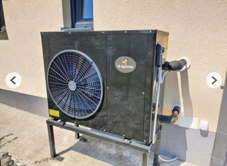 Casă cu 4 camere cu Teren 800 Mp în Săliște