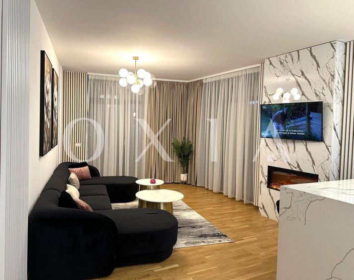 Apartament cu 4 camere semidecomandat, mobilat în Tipografilor
