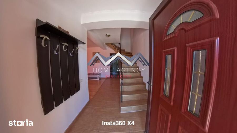 Casă cu 4 camere cu Teren 200 Mp în Central