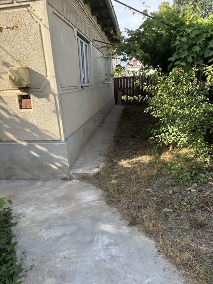Casă cu 3 camere în Central