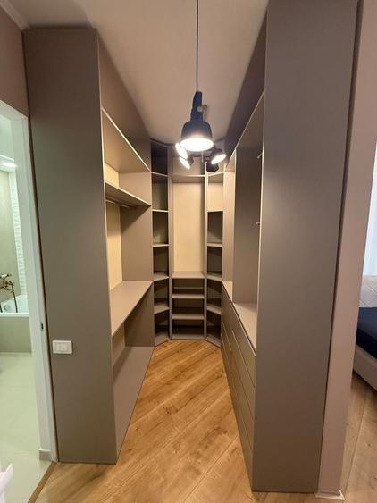 Apartament cu 3 camere decomandat în Pipera