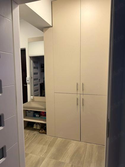 Apartament cu 2 camere decomandat în Metalurgiei