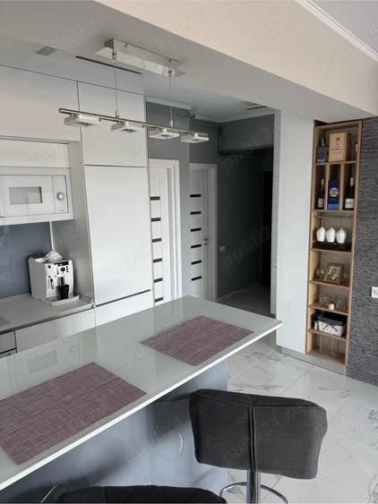 Apartament cu 2 camere semidecomandat în Central