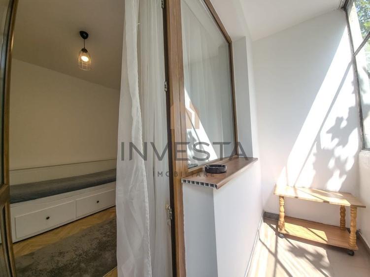 Apartament cu 3 camere decomandat, mobilat în Central