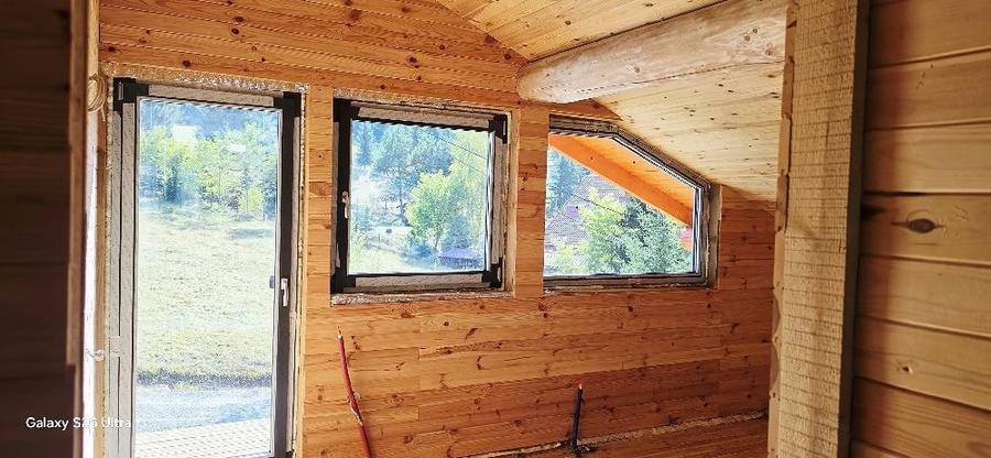 Casă cu Teren 1450 Mp în Central