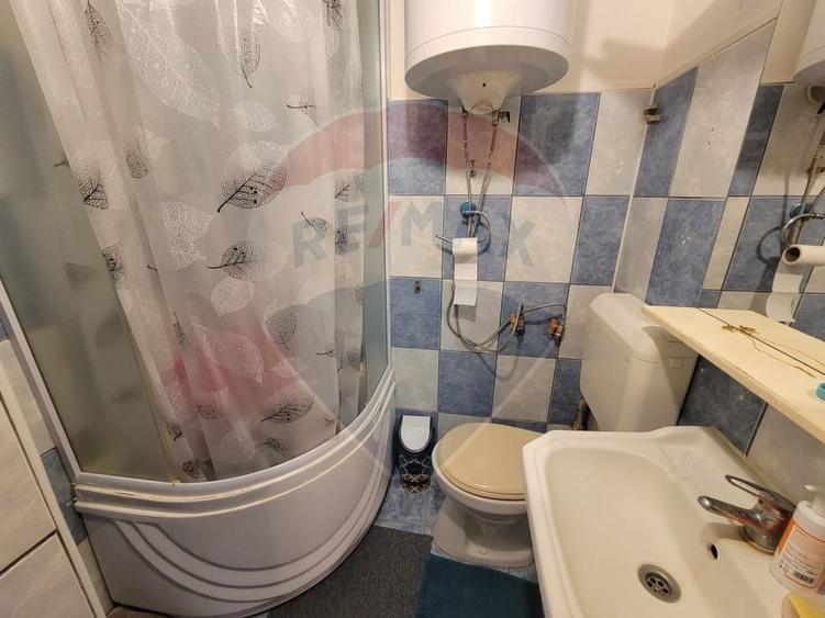 Apartament cu 2 camere semidecomandat, mobilat în Chitila