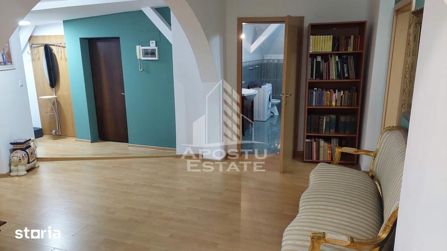 Apartament cu 3 camere în Central