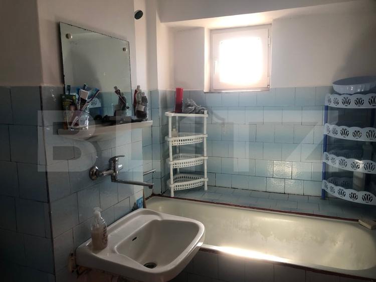 Apartament cu 2 camere semidecomandat, mobilat în Carpați 2