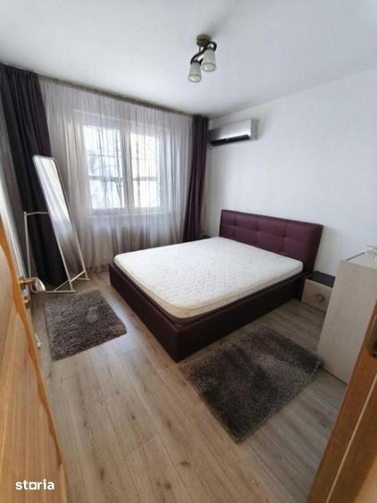 Apartament cu 3 camere semidecomandat, mobilat în Pantelimon