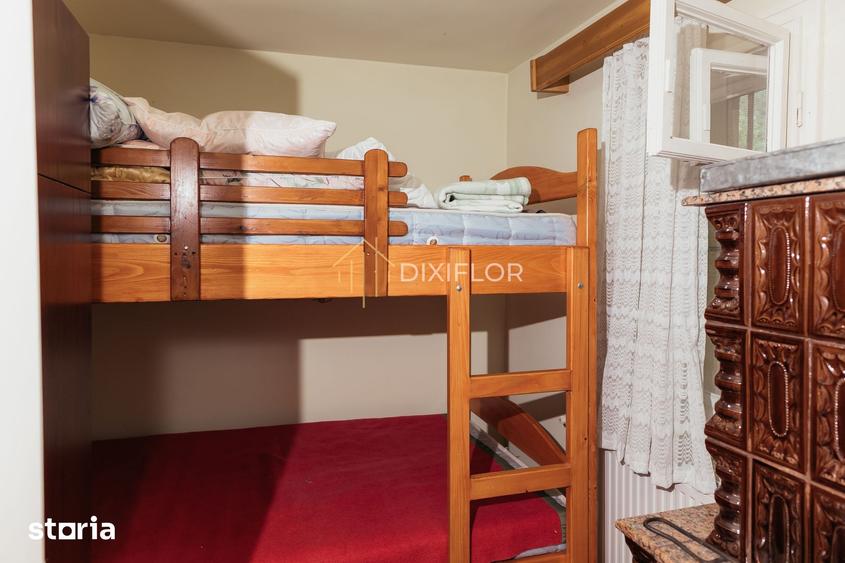 Casă cu 7 camere cu Teren 700 Mp în Stânceni