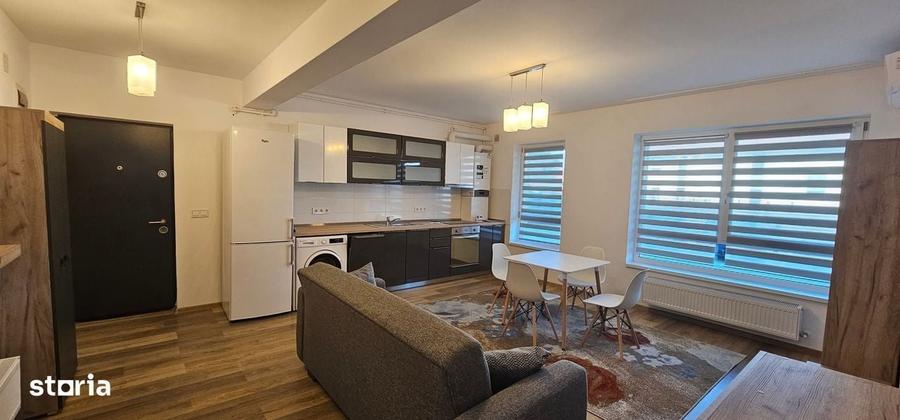 Apartament cu 2 camere decomandat în Cristian