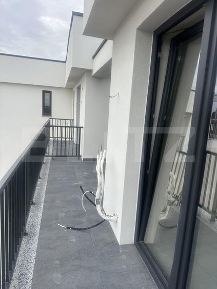 Apartament cu 3 camere decomandat în Careiului