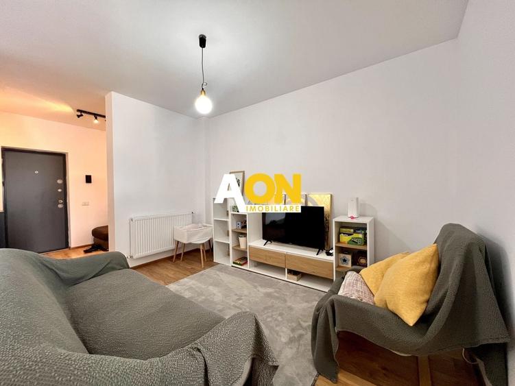 Apartament cu 2 camere semidecomandat, mobilat în Cetate