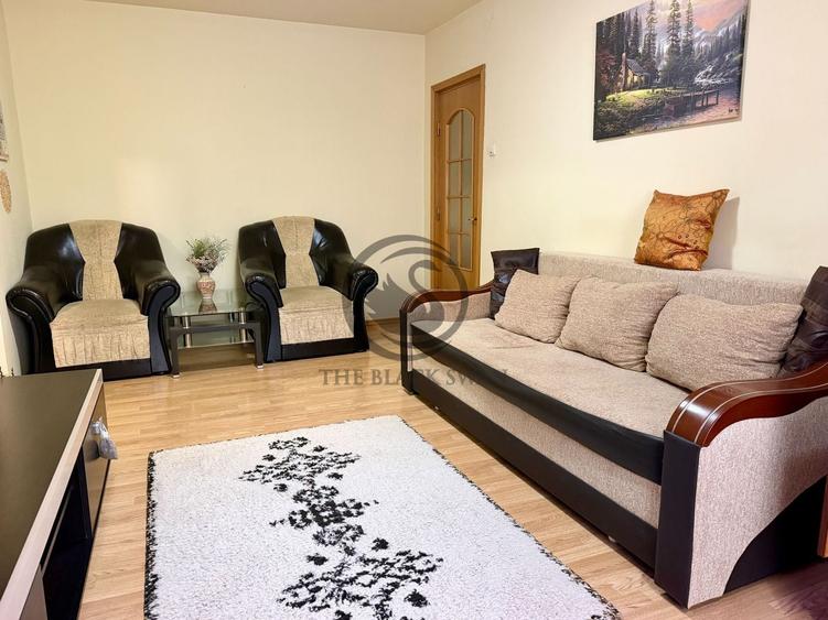 Apartament cu 2 camere semidecomandat, mobilat în Malu Roșu