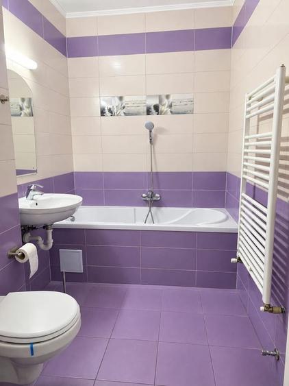 Garsonieră decomandată în Central