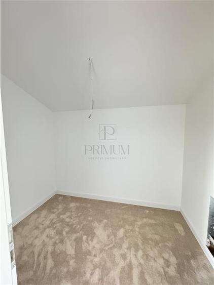 Casă individuală cu 5 camere cu Teren 460 Mp în Giroc