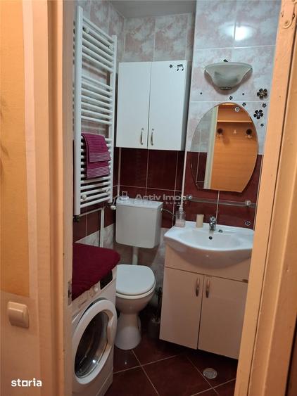 Apartament cu 3 camere în Micro II