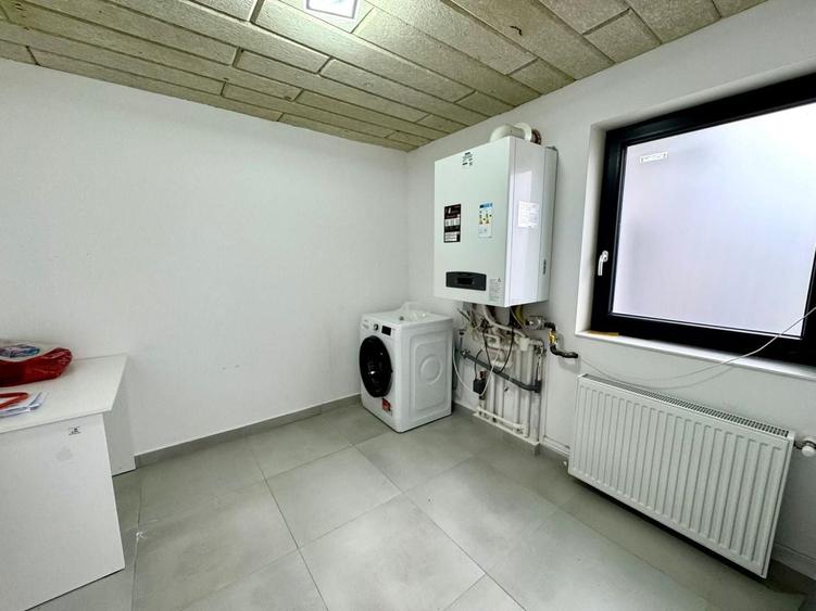 Casă individuală cu 4 camere cu Canalizare în Borhanci