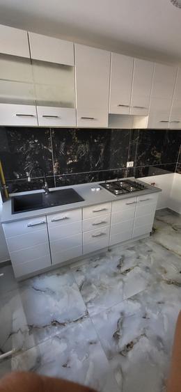 Apartament cu 2 camere decomandat în Mangalia