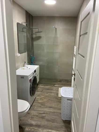 Apartament cu 2 camere decomandat în Budai