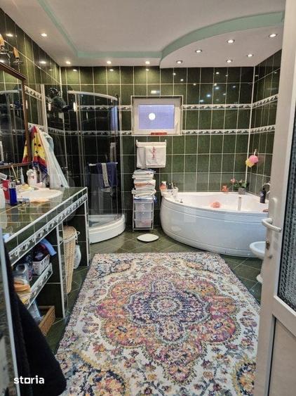 Casă cu Teren 600 Mp în Central