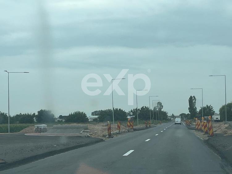 Teren Construcții intravilan de 15000 mp, în Găești