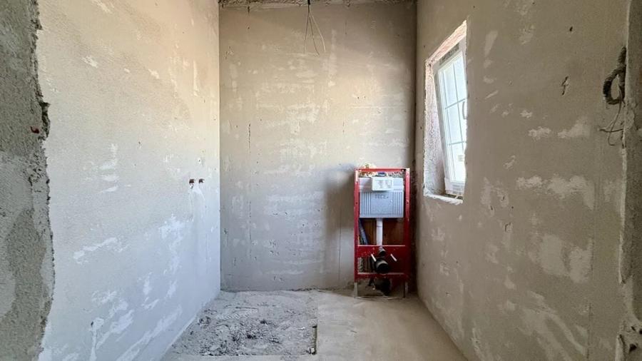 Duplex cu 4 camere cu Canalizare în Moșnița Nouă