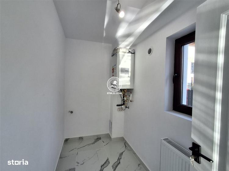 Casă cu 4 camere în Cogeasca