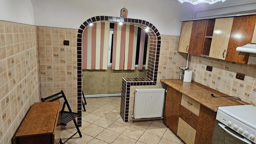 Apartament cu 2 camere decomandat în Paltin