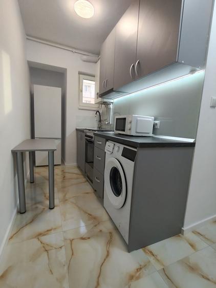 Inchiriez apartament 2:camere - 1