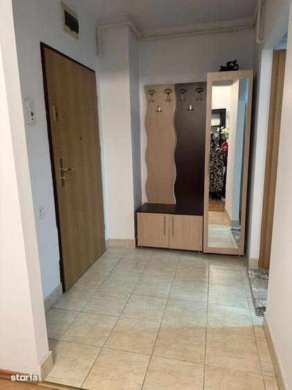 Apartament cu 2 camere, mobilat în Mărăști