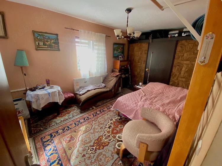 Casă cu 4 camere cu Teren 720 Mp în Cruceni