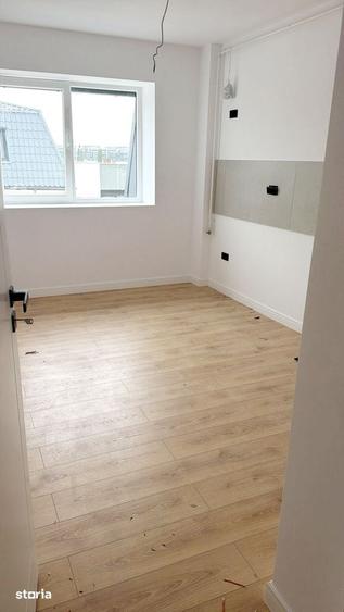 Apartament cu 4 camere în Militari