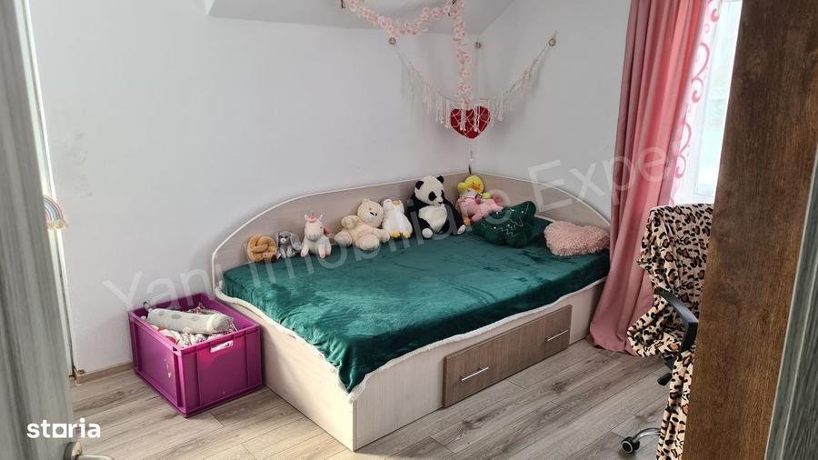 Casă cu 4 camere în Lacurile