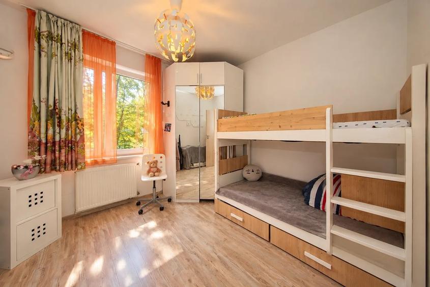 Apartament cu 2 camere decomandat în Drumul Taberei