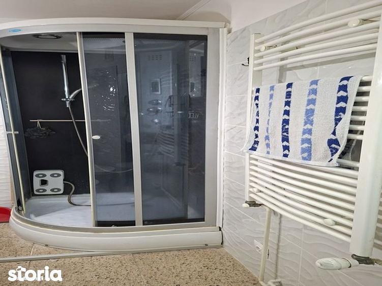 Apartament cu 2 camere decomandat în Polonă