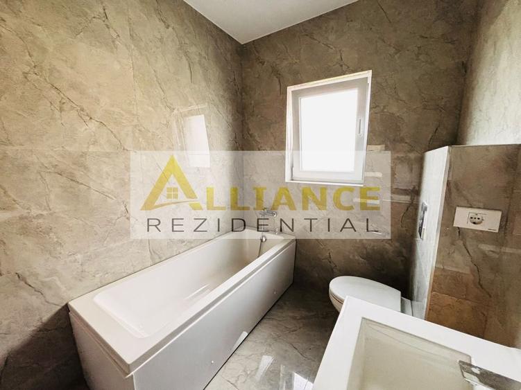 Casă individuală cu 5 camere cu Canalizare în Berceni