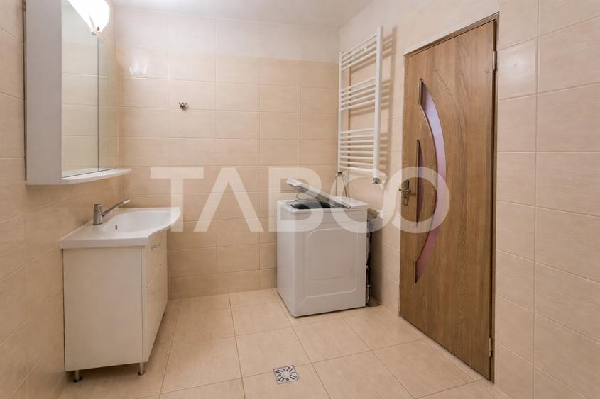 Apartament cu 2 camere decomandat, mobilat în Mihai Viteazul